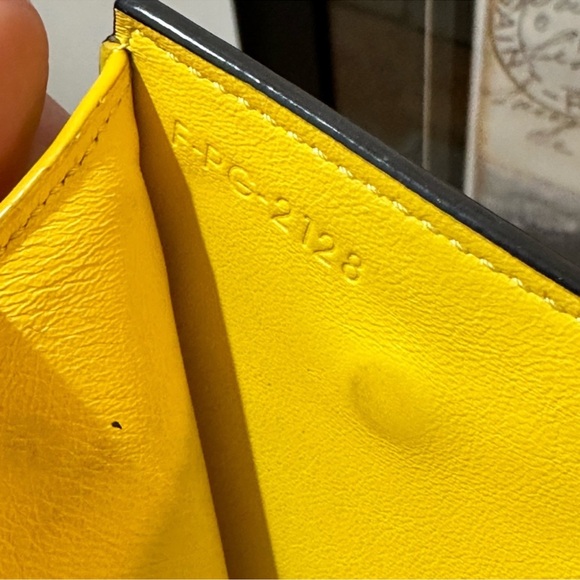 Celine Black Leather Small Trifold Wallet - Picture 11 of 14